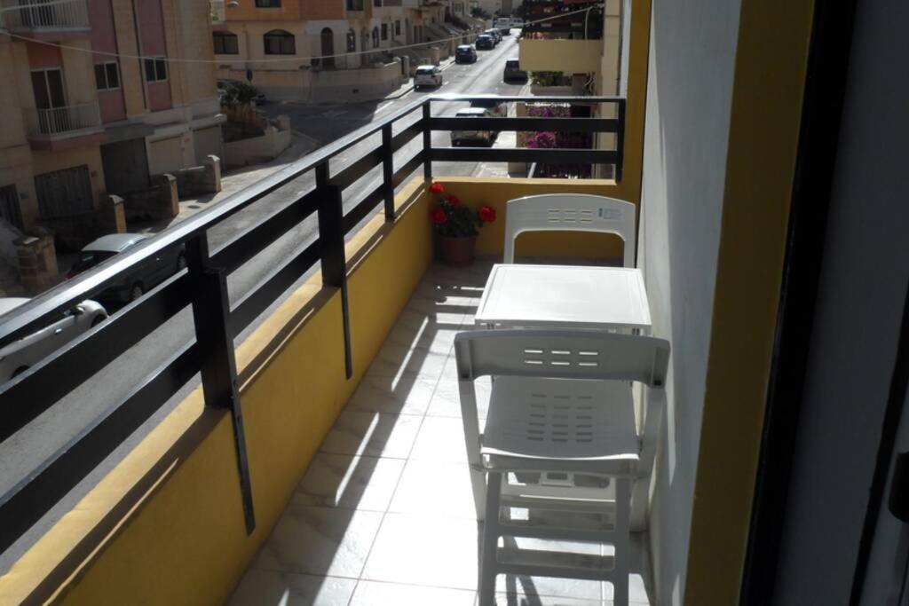 Munxar Holiday Apartment Марсаскала Экстерьер фото