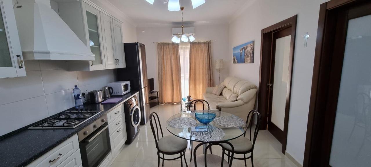 Munxar Holiday Apartment Марсаскала Экстерьер фото